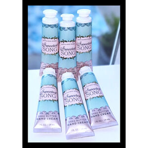 Bath & Body Works Sweetest Song 1 fl oz Shea Butter Hand Cream 6 pcs